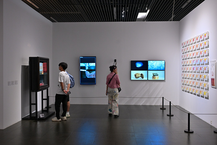 第十四届全国美展油画和实验艺术、数字艺术与动画作品展在上海展出