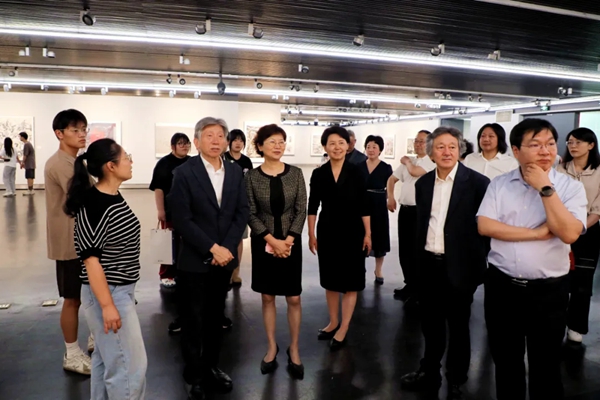 第十四届全国美术作品展览版画作品展在南京开幕