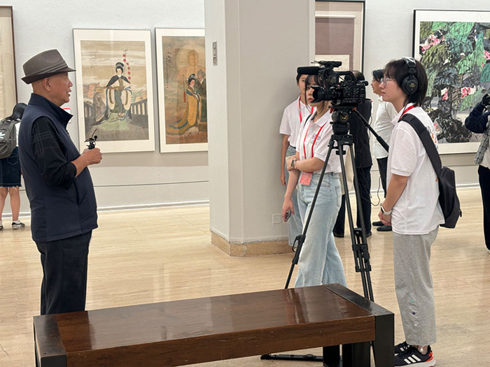 “植本育新——首都师范大学建校70周年美术作品展”在京举办