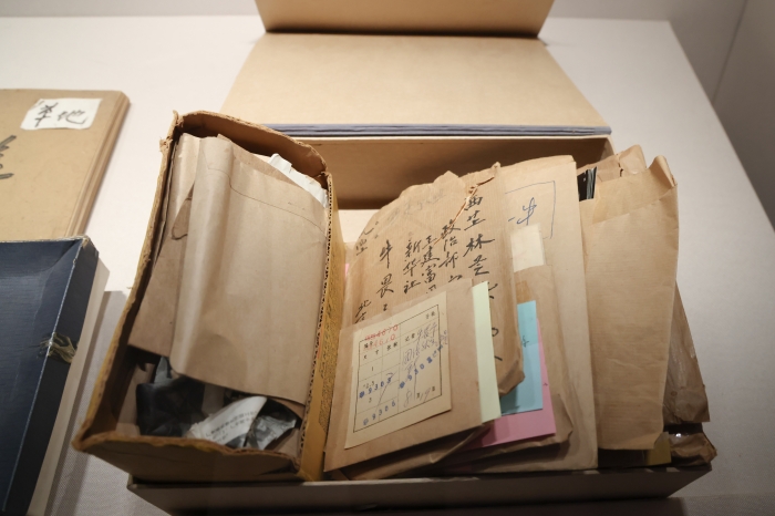 历时10余年抢救性收集 500余件摄影作品与文献呈现“国家肖像与人民史诗”