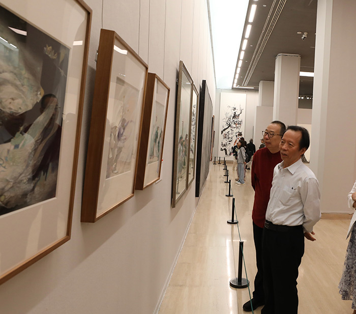 “植本育新——首都师范大学建校70周年美术作品展”在京举办