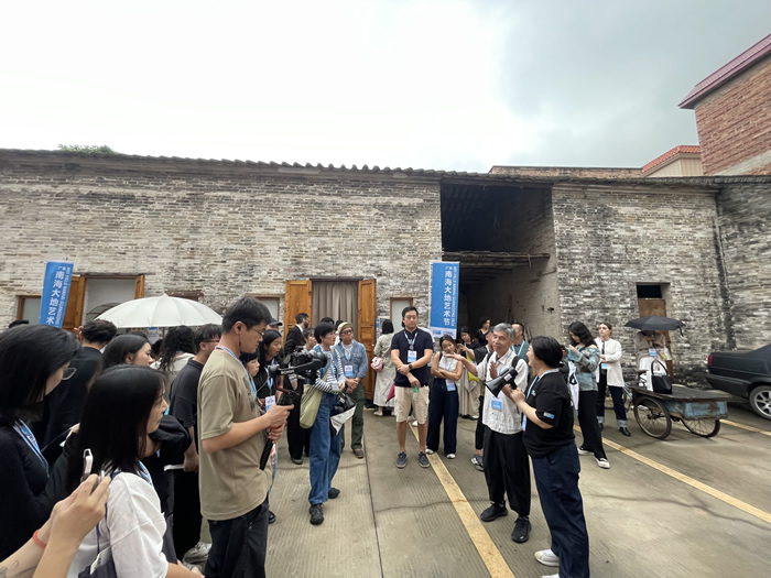 来广东南海大地艺术节，开“盲盒”，集印章，在水脉桑田间成为艺术的一部分！