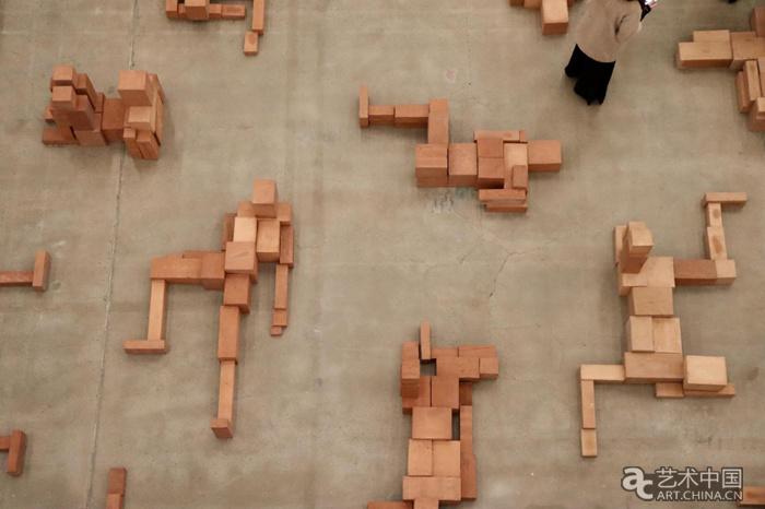 身体的体验是感知世界的起点：安东尼·葛姆雷的“栖息之所”在北京