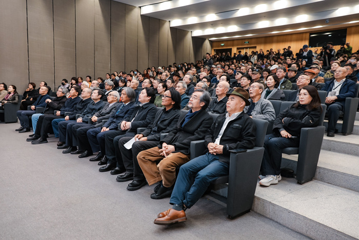 央美“雕塑大系”90年：一场与时代同行的“雕塑大戏”