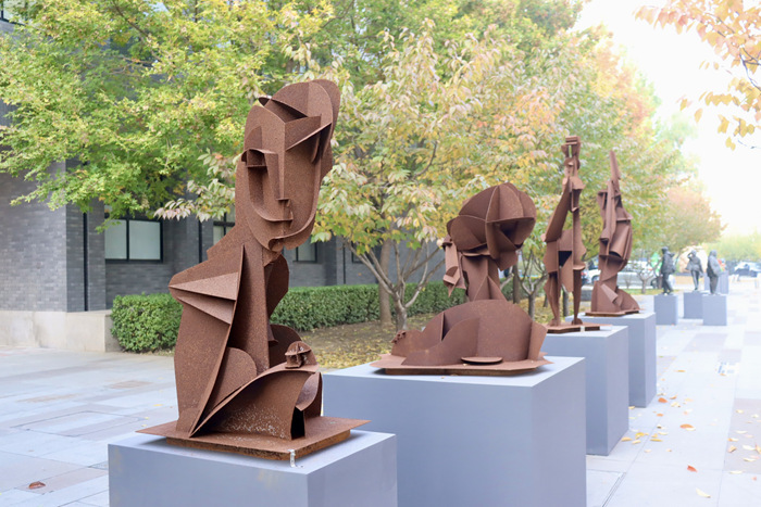 央美“雕塑大系”90年：一场与时代同行的“雕塑大戏”