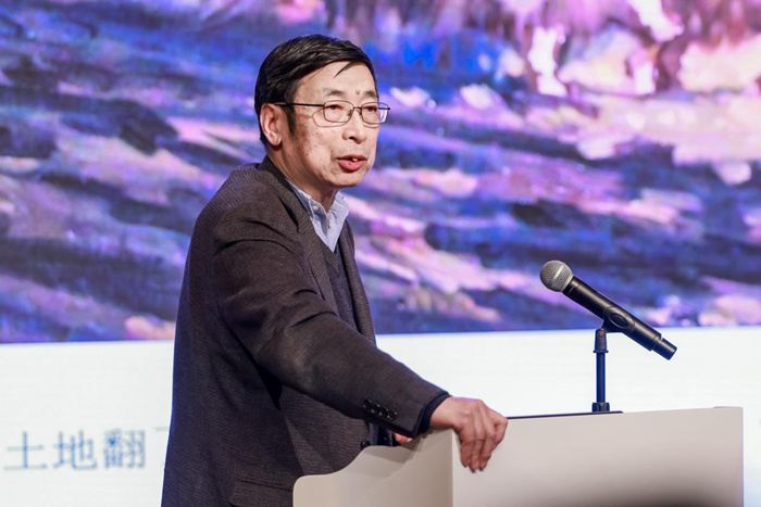 忻东旺绘画教学研究展上海举行 40余位学者深入探讨其创作与教学理念