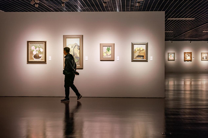 忻东旺绘画教学研究展上海举行 40余位学者深入探讨其创作与教学理念