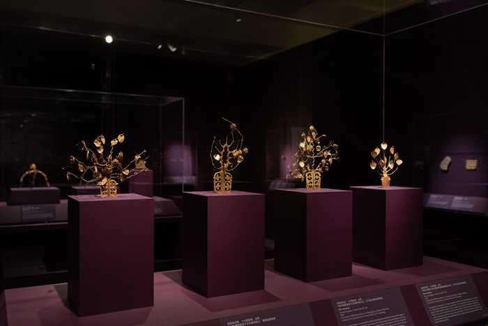 “龙城之金：辽宁三燕文物选萃”特展亮相纽约华美协进社中国美术馆