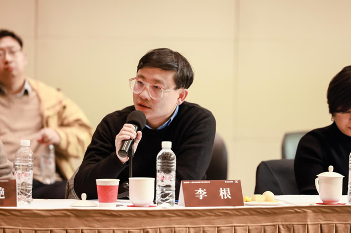 忻东旺绘画教学研究展上海举行 40余位学者深入探讨其创作与教学理念