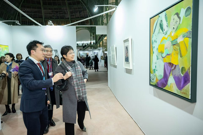 “艺术之都——第235届法国艺术家沙龙中国艺术家邀请展”在巴黎大皇宫开幕