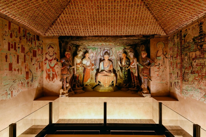 9座洞窟、300件壁画与彩塑 全球最大敦煌艺术展“如是莫高”在京展出