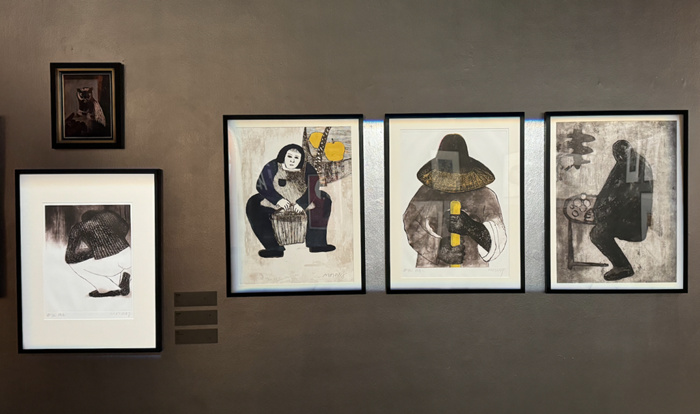 重塑被遗忘的她——“玩·具：贺慕群百年回顾展”香港举行