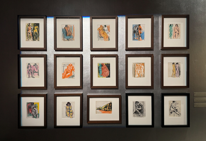 重塑被遗忘的她——“玩·具：贺慕群百年回顾展”香港举行