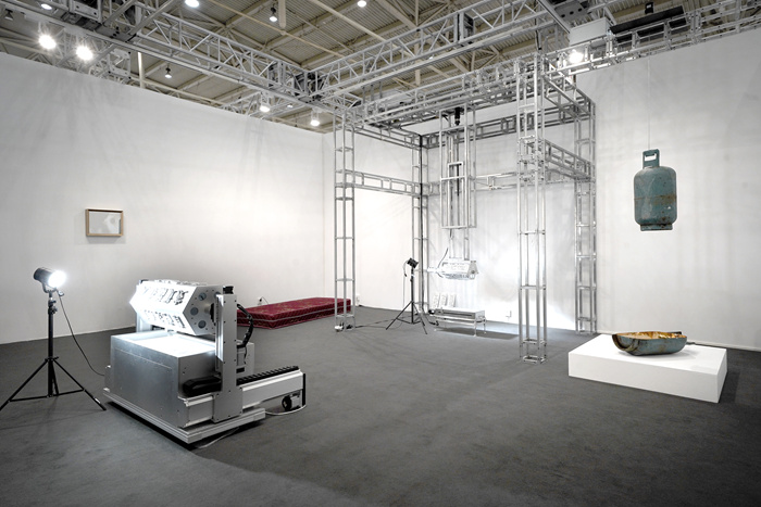 “凹凸”之间，艺术共生——2025年北京当代・艺术博览会落幕