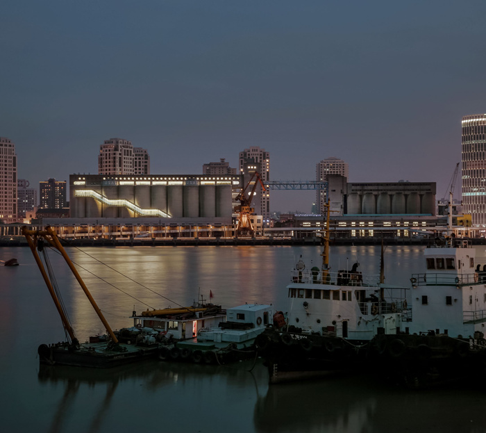 “建造上海”：漫步西岸美术馆，重温新上海75年的建城史