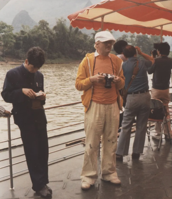 更大，更近：大卫·霍克尼最大规模沉浸式艺术展登陆上海