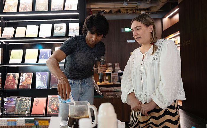 中国外文局举办“文明对话国际日”主题文化沙龙——以“茶”为文化切口探讨文明对话的微观表达