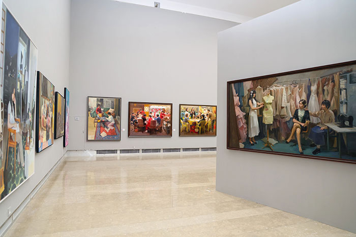 一画开天，变化万千——“七十二变·2025中国美术学院毕业季”开幕