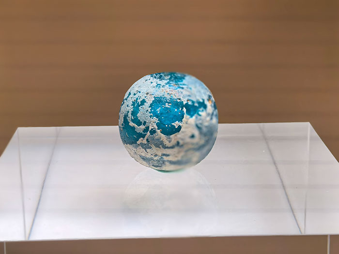 清凉剔透 流光溢彩——淄博琉璃艺术竟然这么美！