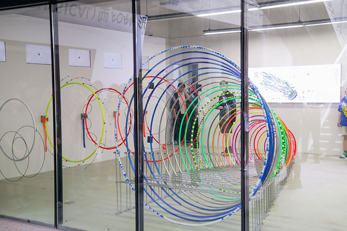 一画开天，变化万千——“七十二变·2025中国美术学院毕业季”开幕