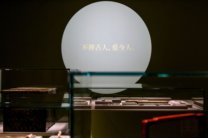 “达古今之宜——清代宫廷设计潮流” 展：在古物新韵中解码传统与创新