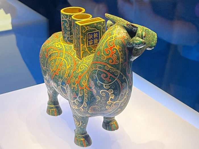 “达古今之宜——清代宫廷设计潮流” 展：在古物新韵中解码传统与创新