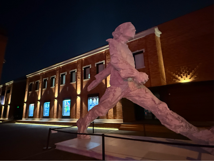 天演论：城市更新浪潮中，天美艺术街区为何如此不同？