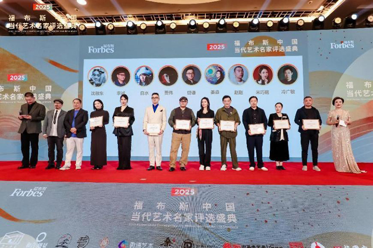 贾伟：艺术疗愈自己、疗愈他人