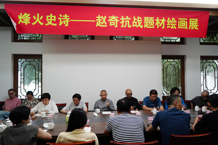 “烽火史诗——赵奇抗战题材绘画展”在合肥亚明艺术馆开幕