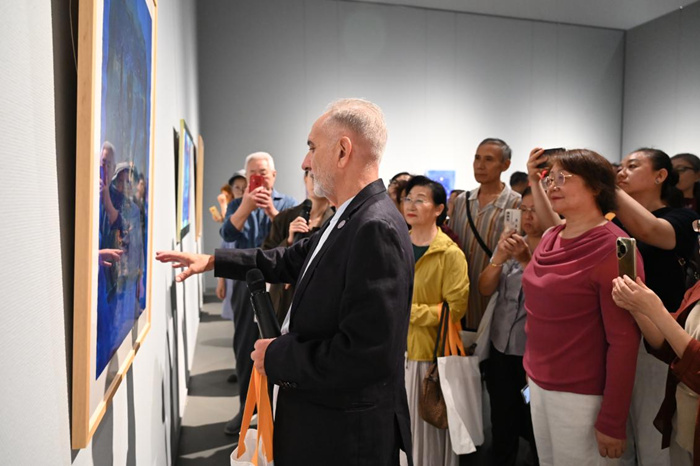 庆祝中意建交55周年 意大利当代艺术展在常州美术馆开幕