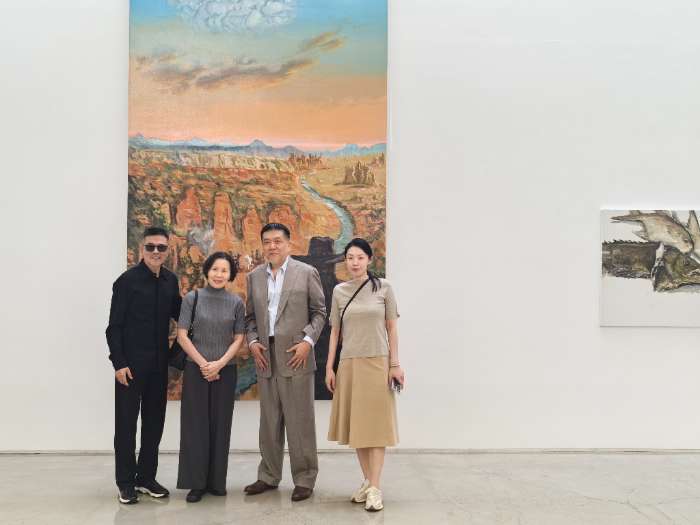 在形与色间书写：倪军新作展《世界、绘画与写作》偏锋画廊开幕