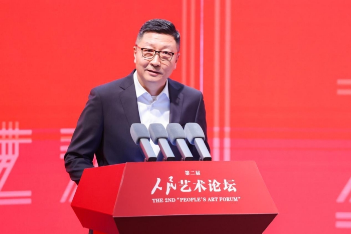 第二届人民艺术论坛暨“人民艺术·匠心传承”非物质文化遗产主题展在中国人民大学举行