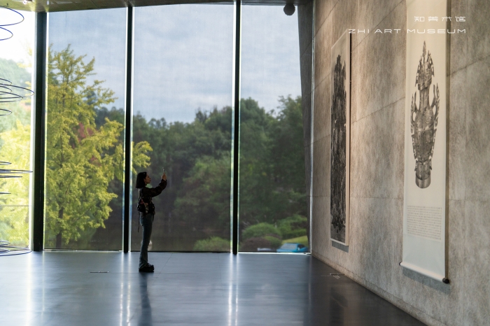 用艺术构建东方时空观：泰祥洲大展“司天监”在知美术馆开启