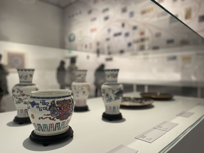 一个具有69年历史学院的“思想文脉”——“人民的‘形式’：清华大学美术学院的艺术之路”展览开幕