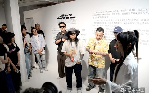 痛仰乐队“在路上”巡回特展：摇滚精神传递爱与希望